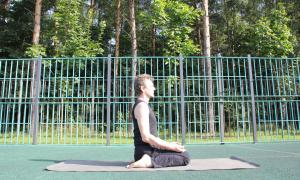 virasana